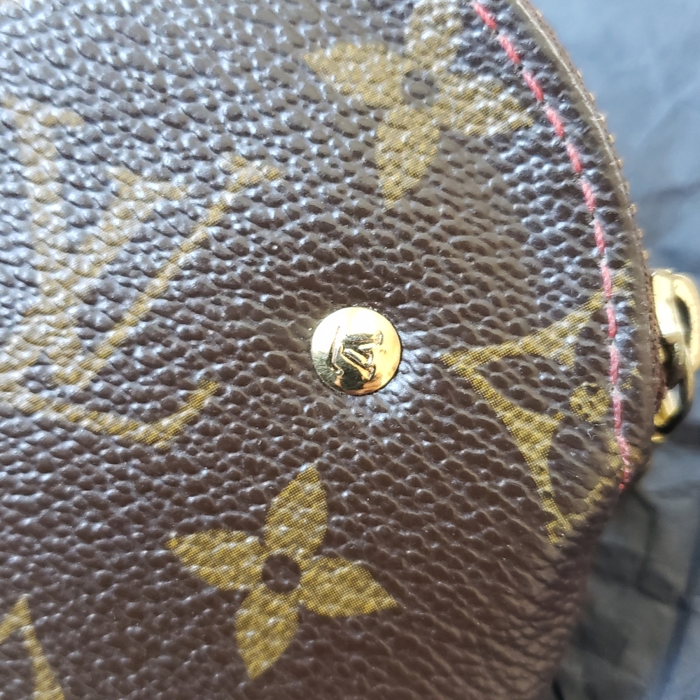EUC Rare Authentic Louis Vuitton X Murakami Cerise Monogram Porte-monnaie Rond - Picture 7 of 12